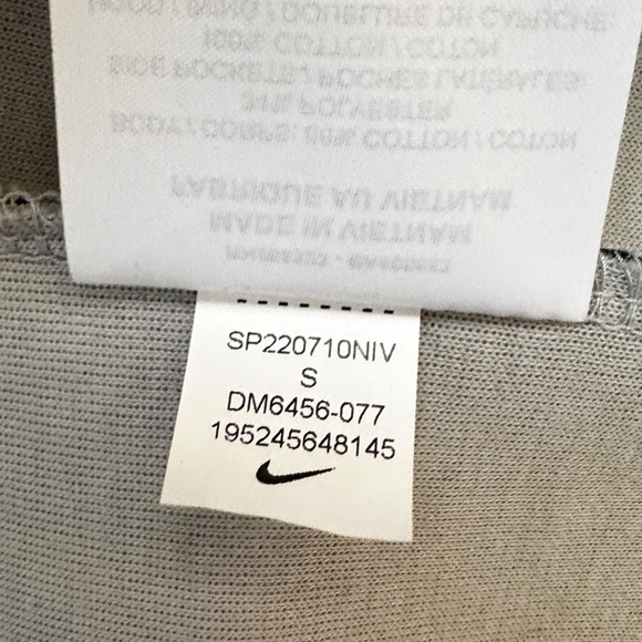 Nike | NSW Tech Fleece Digital Snow Camo Hoodie | Light Smoke Grey Black | S - Picture 6 of 6